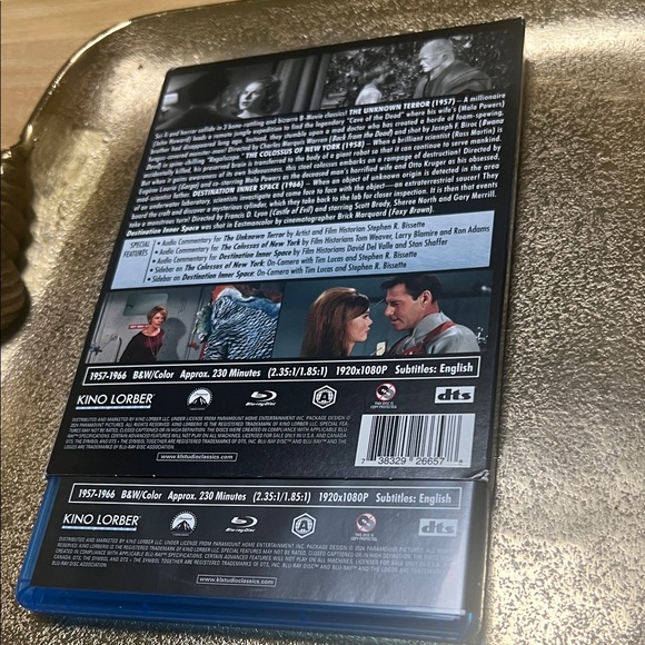 #1527+ Sci-Fi Chillers Collection Blu-ray - Picture 2 of 6